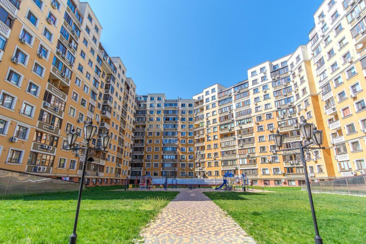 Lakki Apartment Odesa Exterior photo